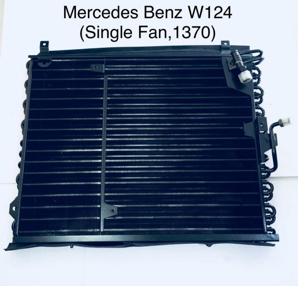 Condenser Mercedes Benz W124 (Single Fan,1370)